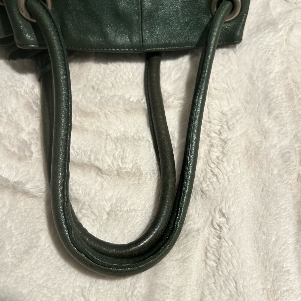 Furla Green Leather Shoulder Bag
(161) - Picture 9 of 14